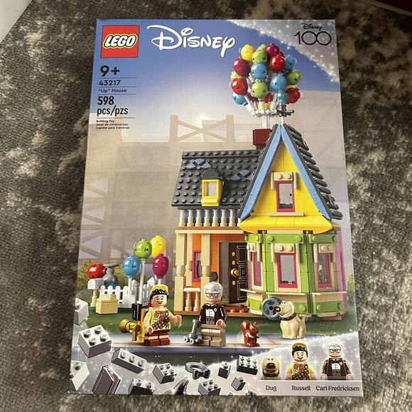 Lego Disney Pixar "Up" House Building Set (NEW) - Picture 1 of 3
